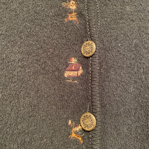 Charming Forest Green 100%  Pure Wool Embroidered Cardigan Christmas Sweater - Picture 2 of 5